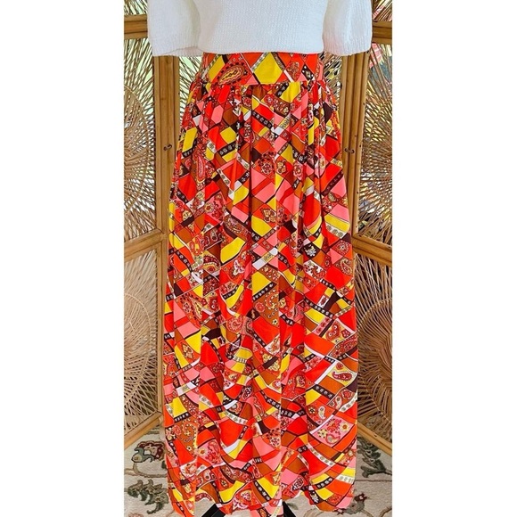 Vintage Retro 60s 70’s Polyester Paisley Orange Yellow Pink Brown A-Line Skirt - Picture 2 of 8